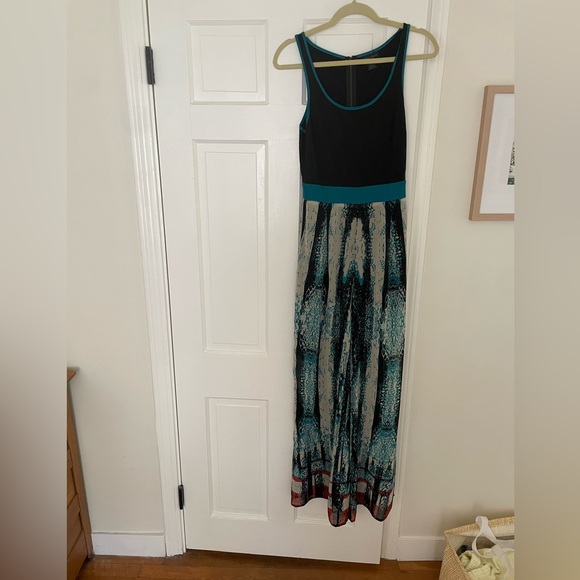 Like new- Jealous Tomato Sleeveless Jumpsuit - Picture 4 of 4